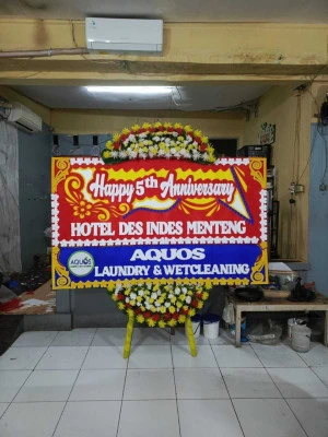 Papan Bunga di Holiday Inn Gajah Mada
