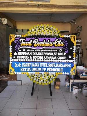 Papan Bunga di Holiday Inn Gajah Mada